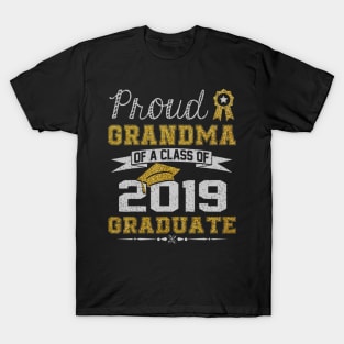 Funny Proud Grandma Of A Class Of 2019 Graduate T-Shirt